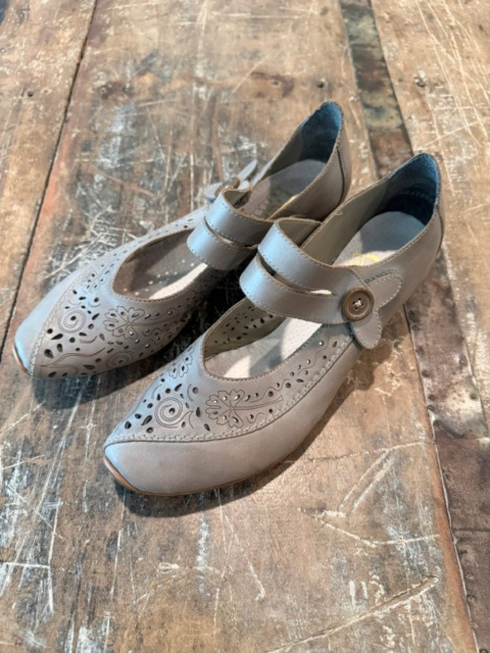 Rieker Mirjam 38 PumpGray Mary Janes Low Heel